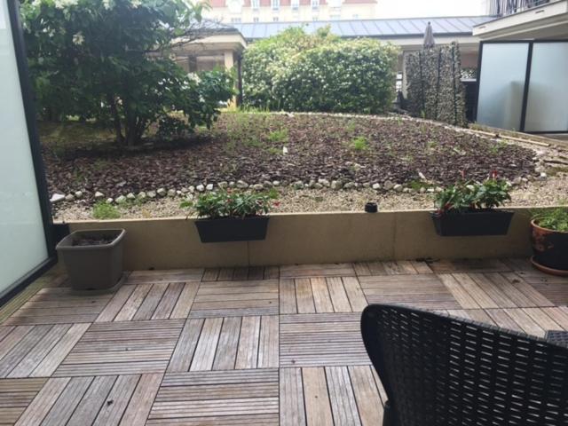 Studio Disneyland Paris 2 - Terrasse Bussy-Saint-Georges Bagian luar foto