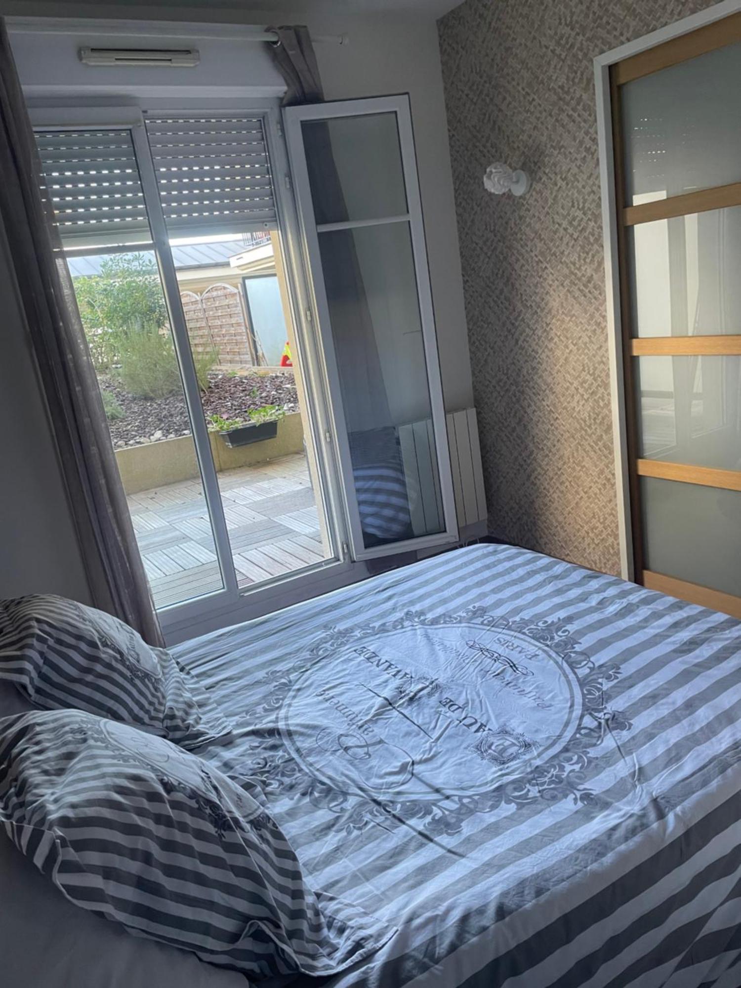 Studio Disneyland Paris 2 - Terrasse Bussy-Saint-Georges Bagian luar foto